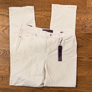 NWT Gloria Vanderbilt Amanda White Stretch Straight Leg Jeans size 8